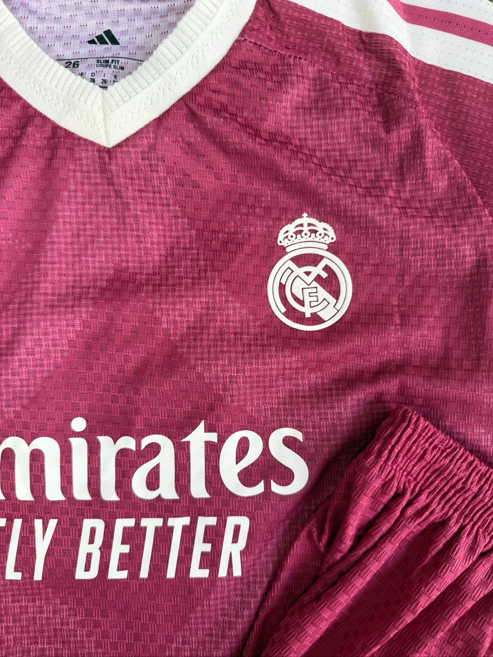 Real Madrid kit – photo 3